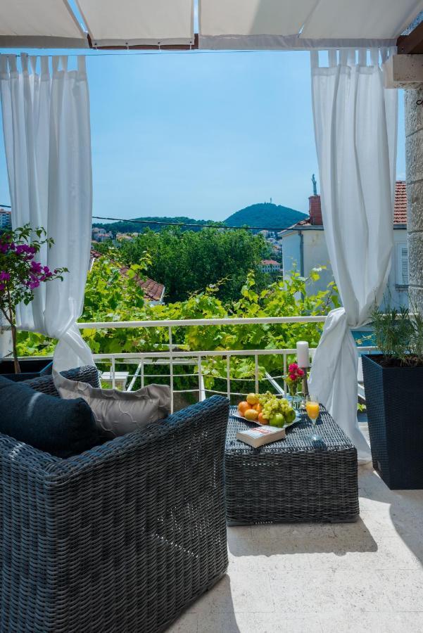 Superior Stunning Apartment Gravosa With A Free Parking Dubrovnik Exterior photo